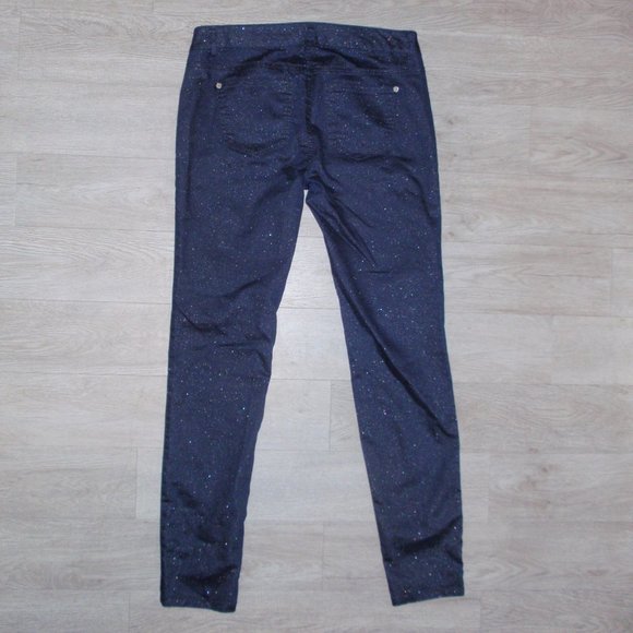 Tinseltown size 9 Dark Blue Stretch Jeans with Sparkles Waist 32” - Picture 3 of 4